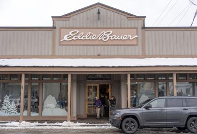 Eddie Bauer Joins List of Retailers in Bankruptcy - The New York Times