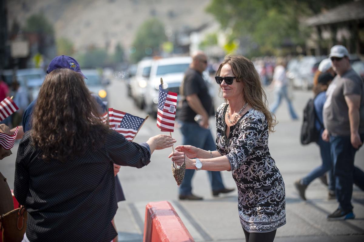 Community gathers to honor McCollum family