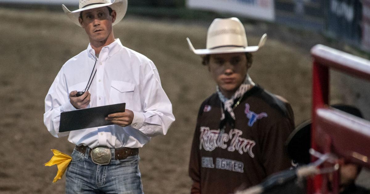 Tyler Jenkins Rodeo Judging the ride | JH Rodeo | jhnewsandguide.com