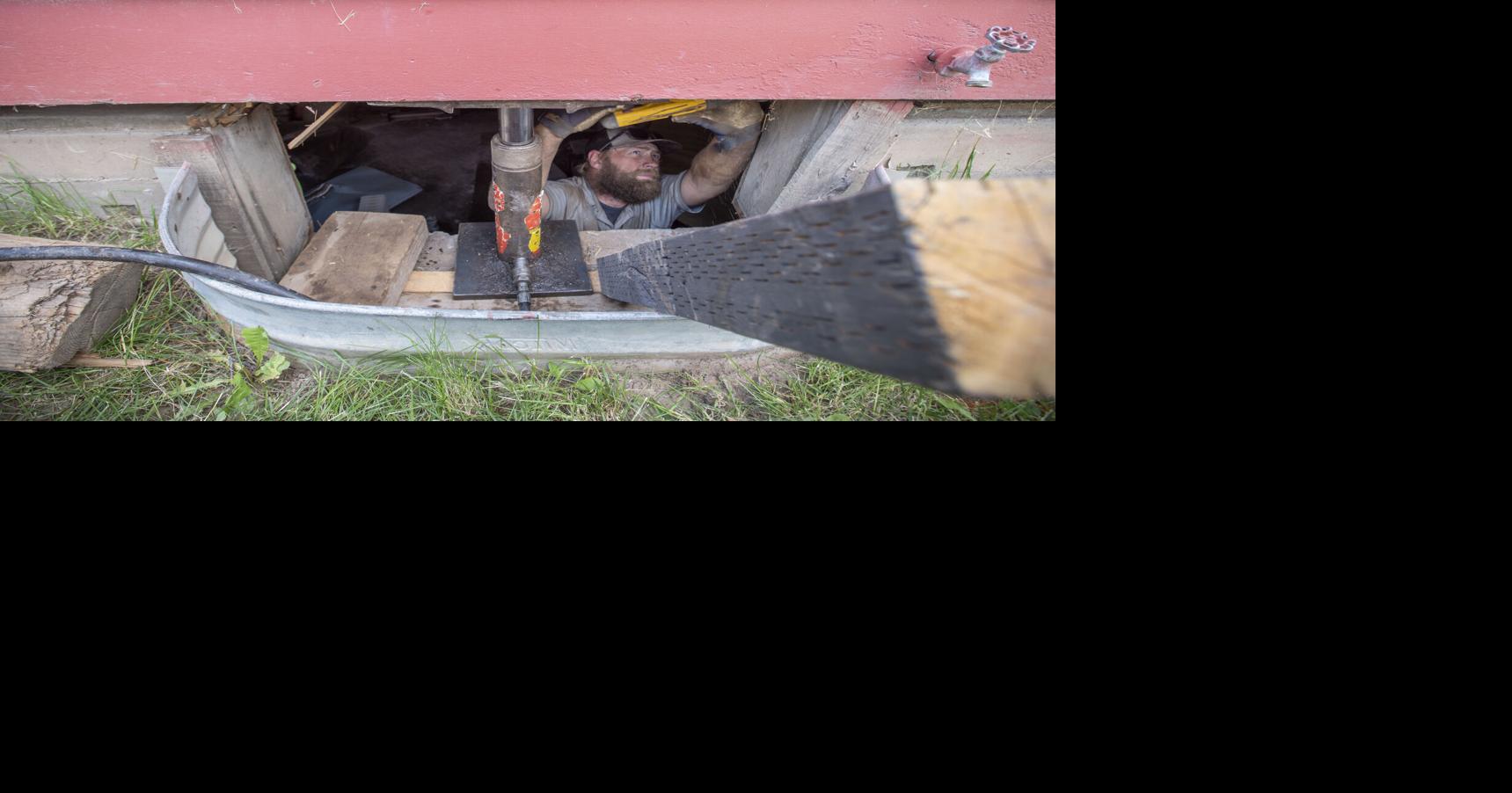 Shacks on Racks Stand Alone