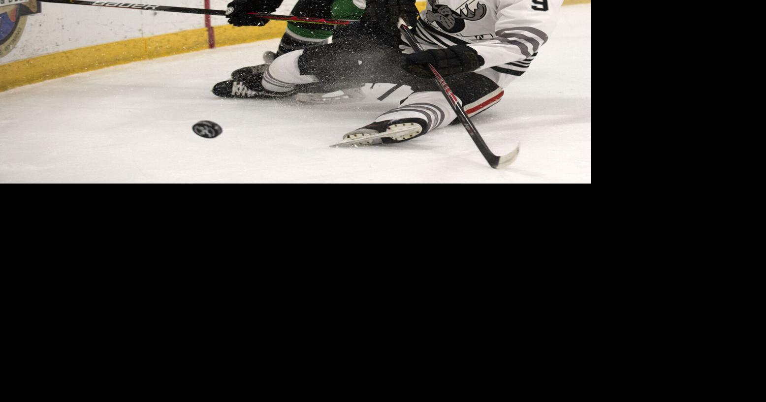 GALLERY Moose hockey vs. Vail Yeti Galleries