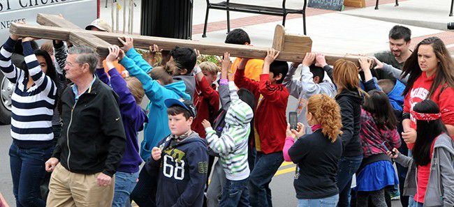 As Easter nears, Erwin, Unicoi residents walk mile in Jesus' shoes