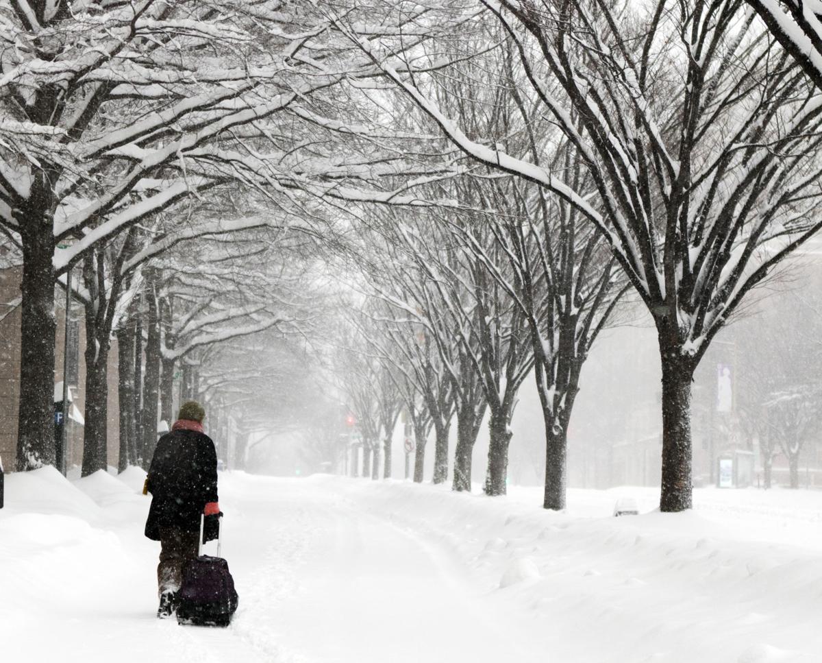 The Latest Man Dies Shoveling Snow 10 Total Dead In Storm News