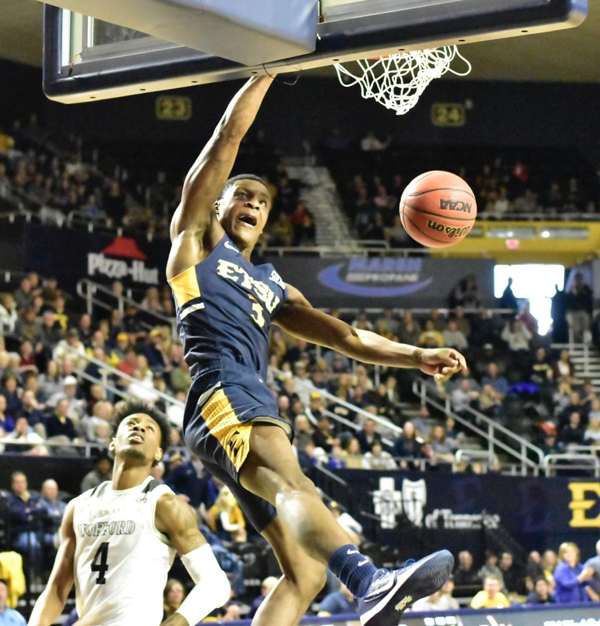 Bucs Use Defense To Top Wofford Sports Johnsoncitypress Com