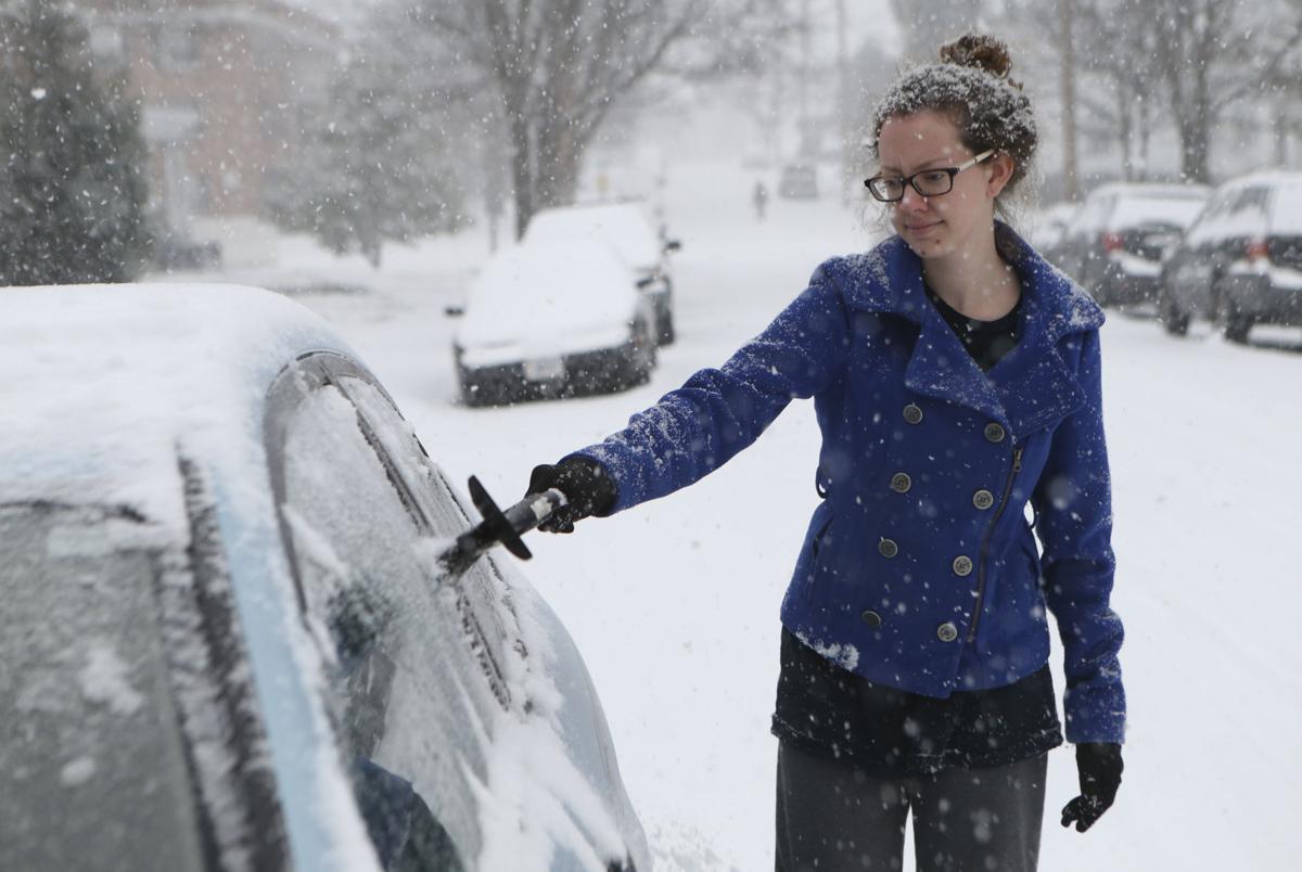The Latest Man Dies Shoveling Snow 10 Total Dead In Storm News