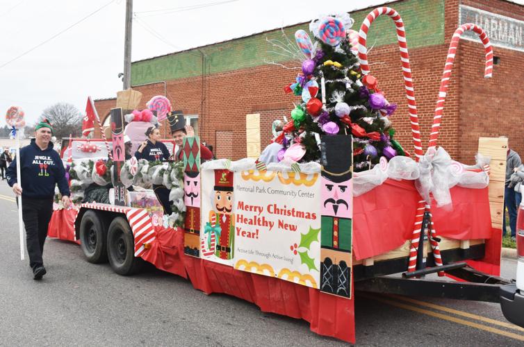 Christmas parade returns to downtown Johnson City Features