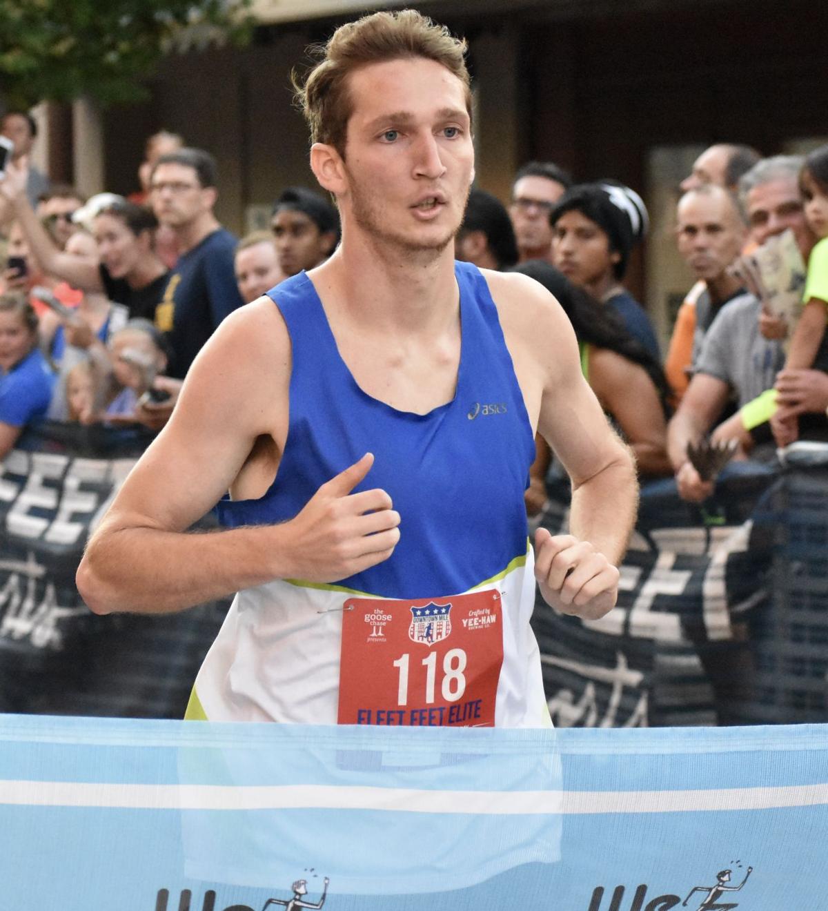 Roberts and Segrave set records in wins at Downtown Mile