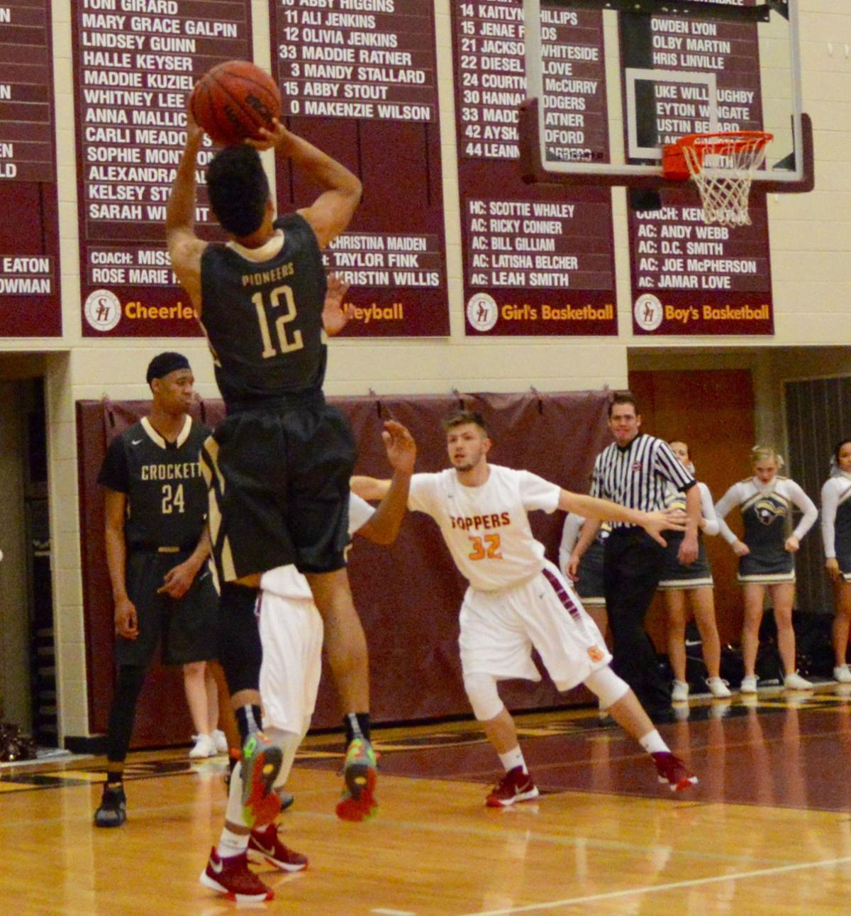 Crockett Beats Science Hill To Wrap Up Big Seven Sports