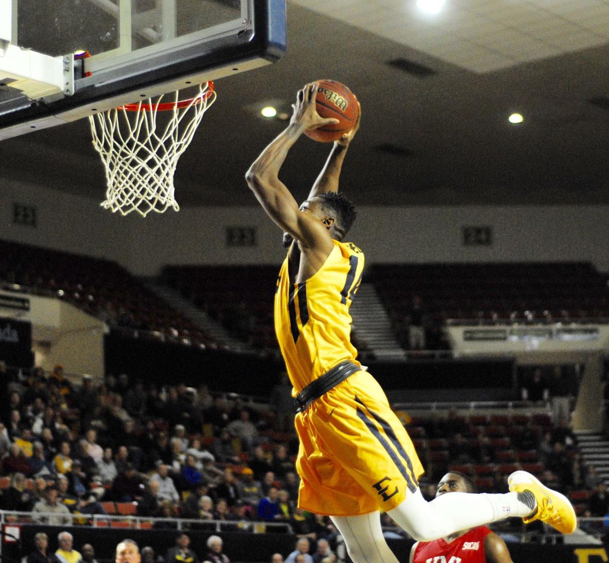Bucs Blast Vmi Sit Alone Atop Socon Standings Sports