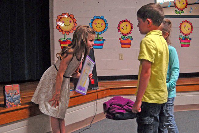 Lake Ridge Elementary students make history with wax museum