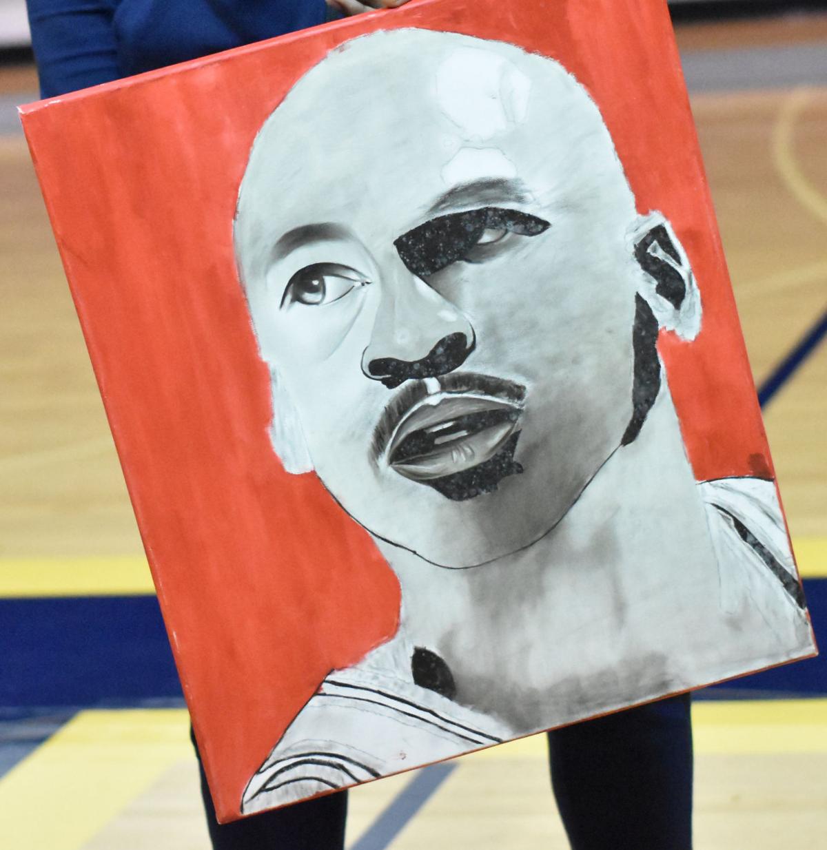 Bucs Hodges An Artist Off The Court As Well As On Sports