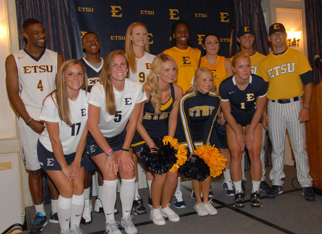 Bucs, ETSU Pet Mesh Jersey