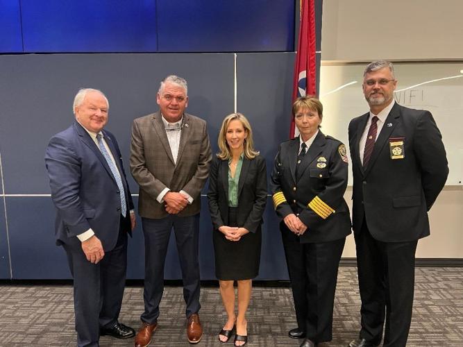 Law enforcement summit, including locals, looks at Tennessee school