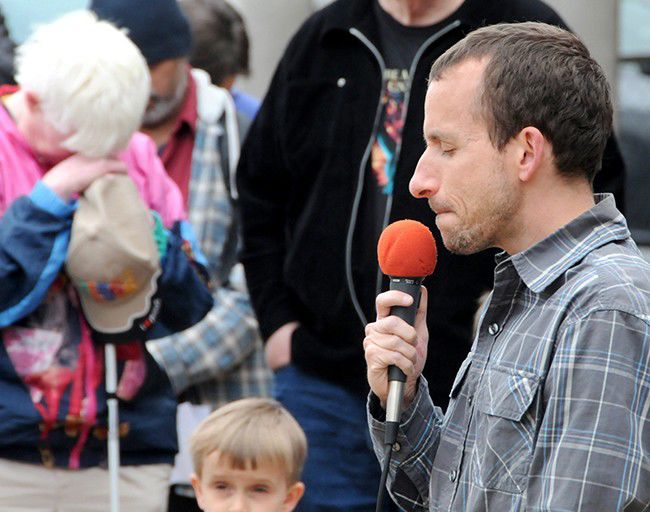 As Easter nears, Erwin, Unicoi residents walk mile in Jesus' shoes