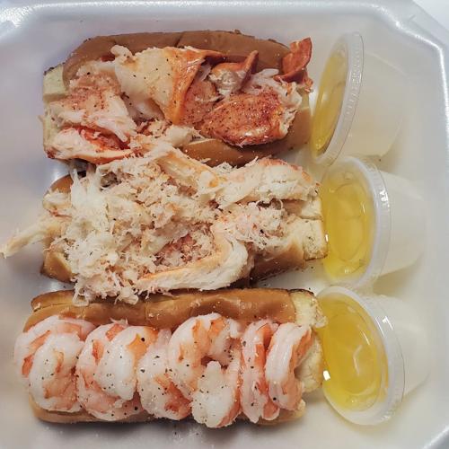 Watch now What's cooking Lobster Dogs Food Truck of Tennessee Food