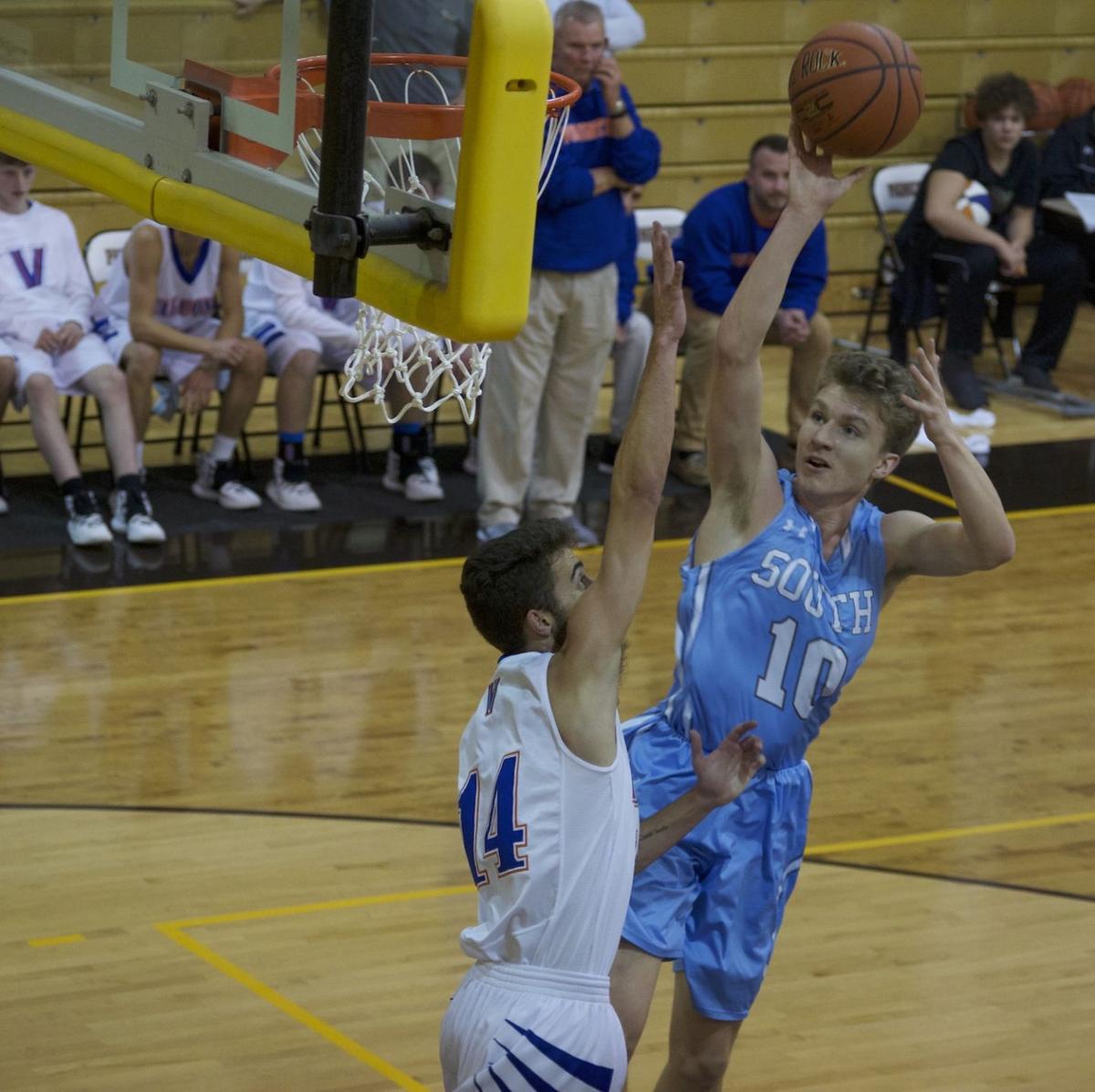 Rebels Cyclones Favorites In Three Rivers Boys Sports