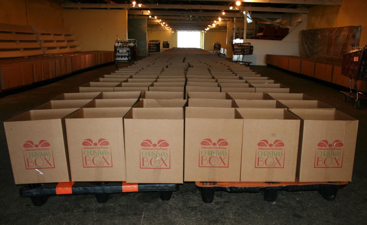 Christmas Food Box 2022 Johnsoncity Tn Christmas Box Food Set To Roll For Families And Seniors In Need | Local  News | Johnsoncitypress.com