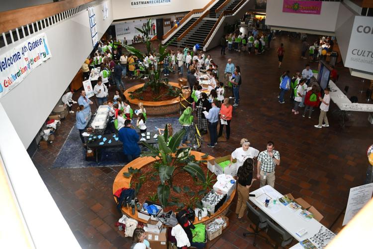 National Chemistry Week event draws fourth graders