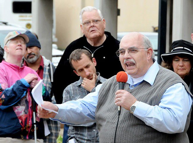 As Easter nears, Erwin, Unicoi residents walk mile in Jesus' shoes