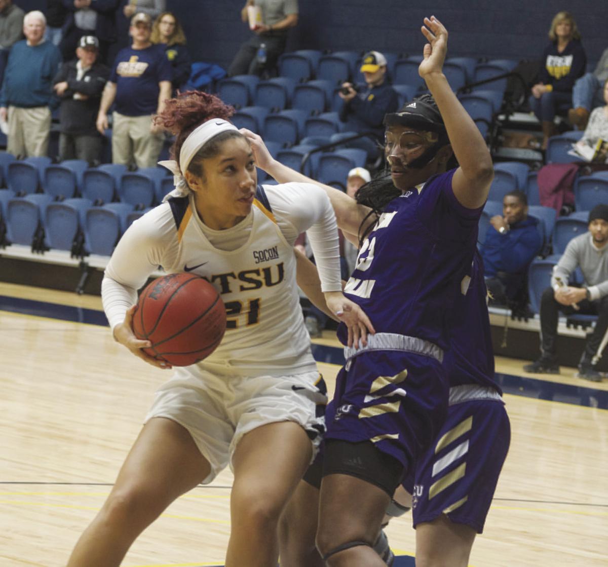 Stafford Has Career High To Lead Etsu Women Over Western Carolina Sports Johnsoncitypress Com