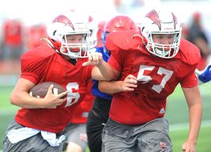 Haag teaching Warriors new offense