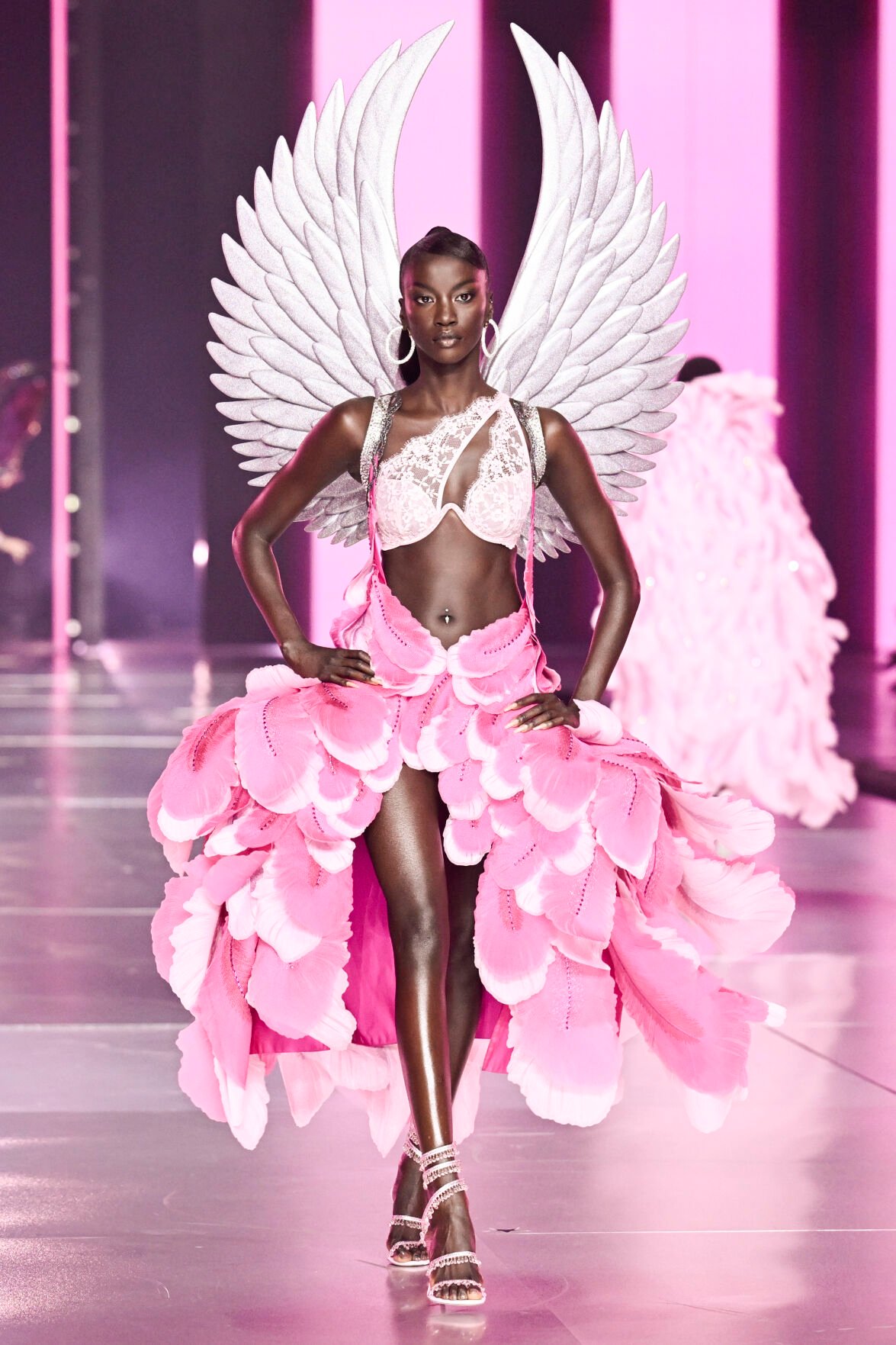 2024 Victoria's Secret Fashion Show - Show | National | jonesborosun.com