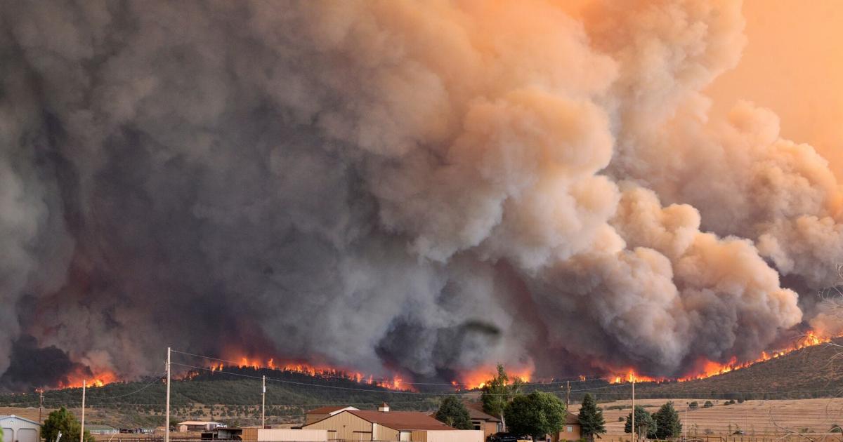 APTOPIX US Western Wildfires