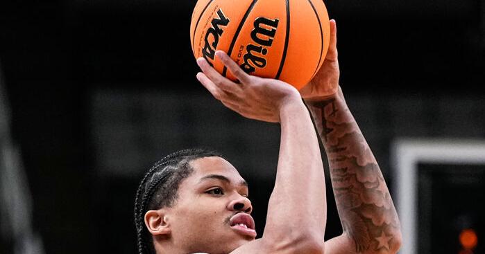Three Razorbacks await call in NBA Draft