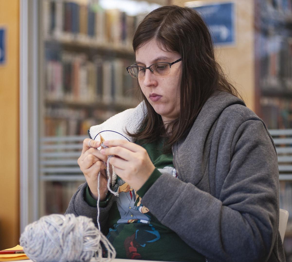 200130_JS_Knitting Class_QW01.jpg
