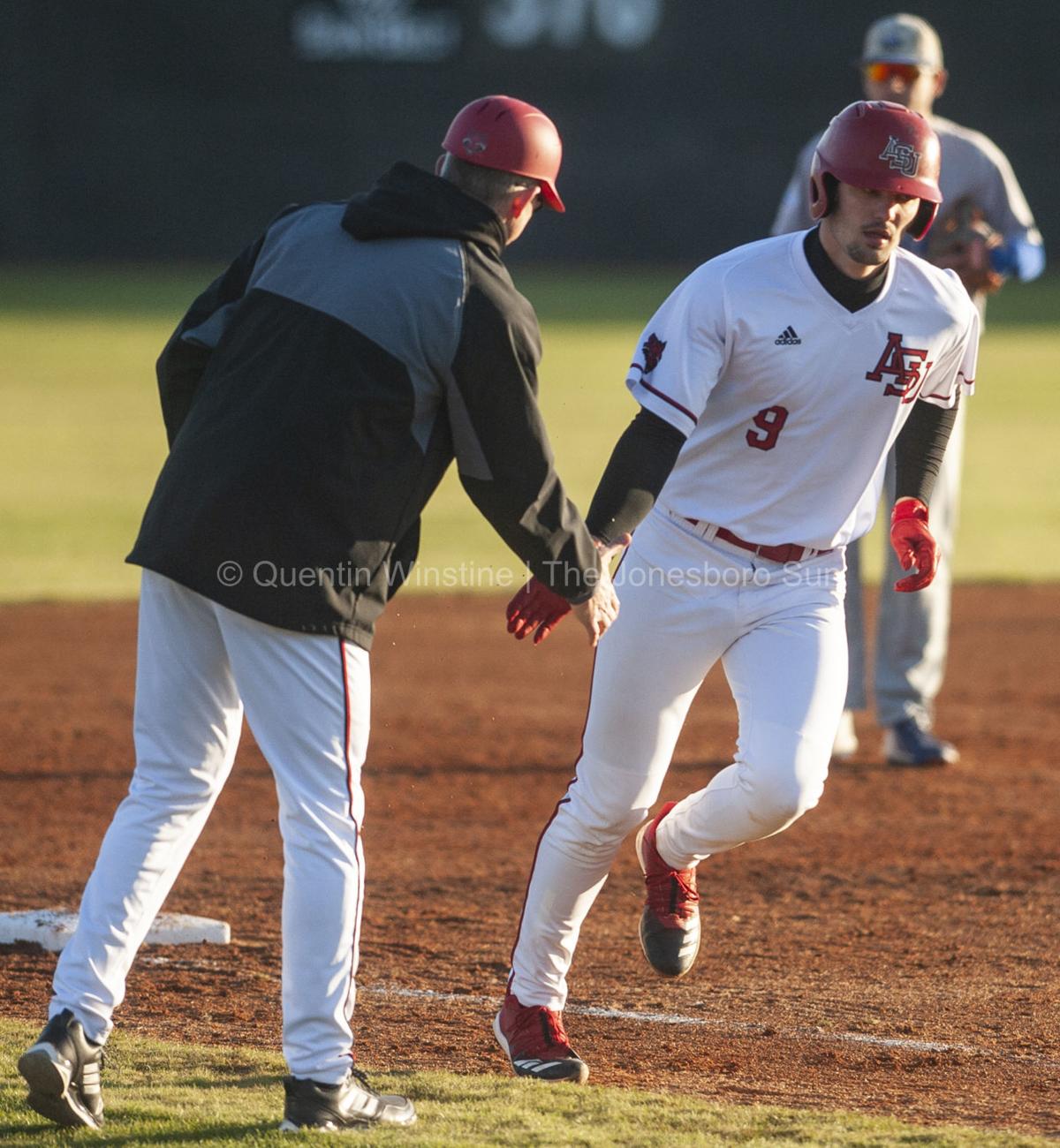200221_JS_UNO ASU BSB_QW01.JPG