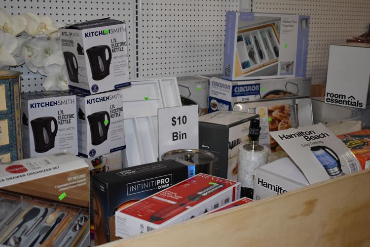 A store within a store': Queen Street Marketplace, 10 to 1 ...
