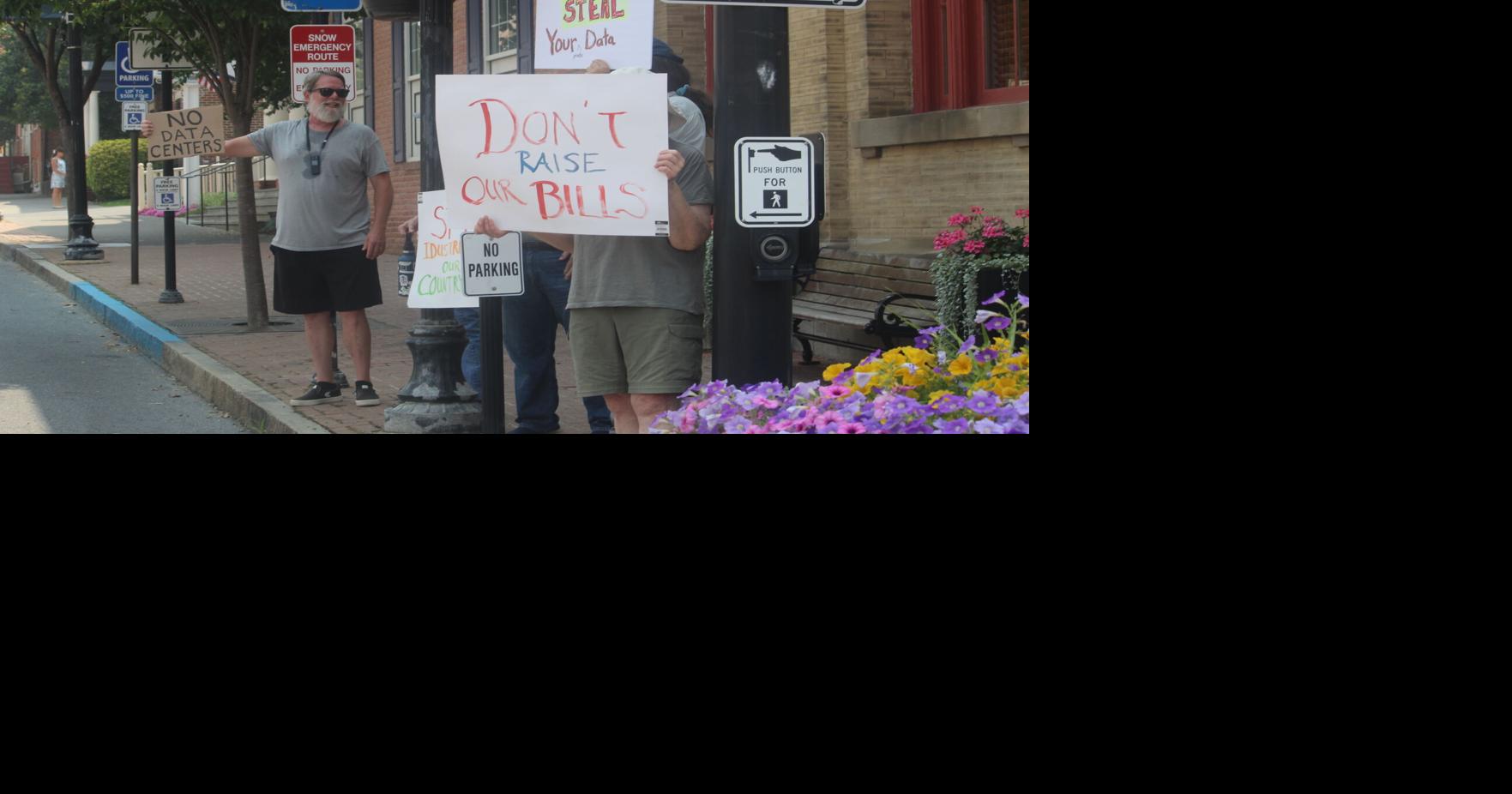 National data center protest draws local opposition in Charles Town BY TOM MARKLAND tmarkland@journal-news.net Jul 19, 2026 Jul 19, 2026