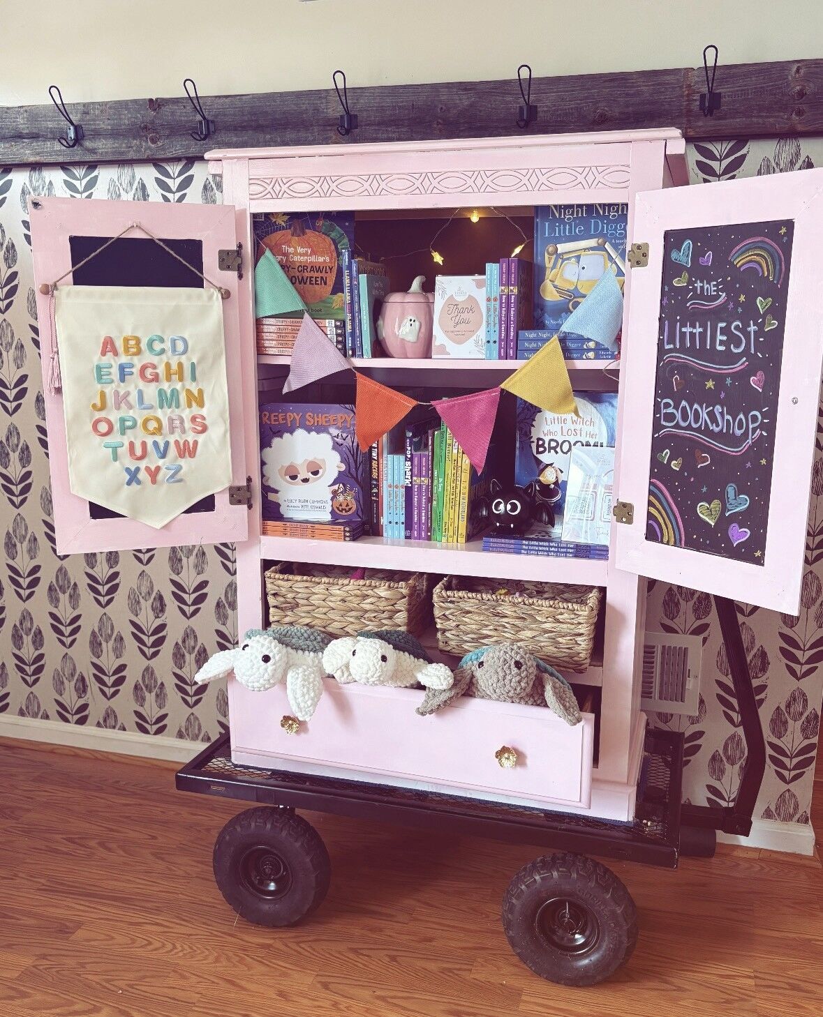 New Children's Bookshop Opens in Charles Town