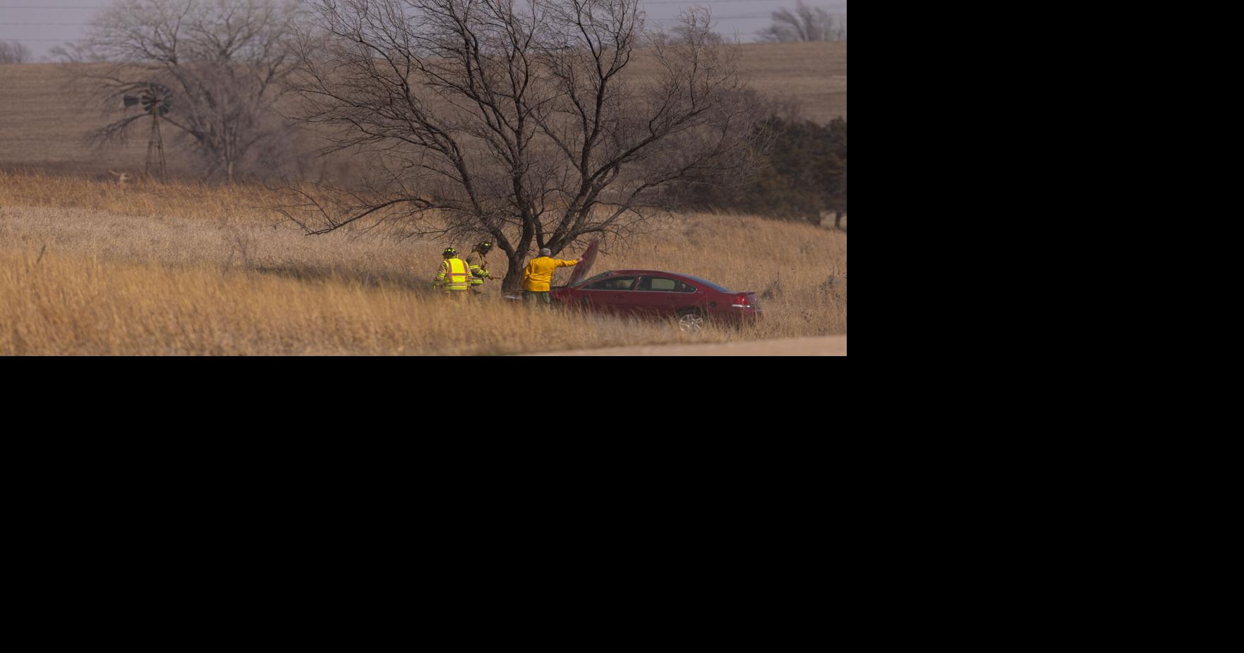 High winds cause power outages, property damage and at least 1 death as ...