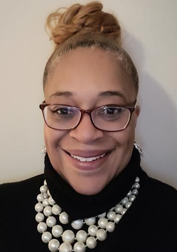 Michelle Barnes Russell takes oath to become Berkeley County Magistrate