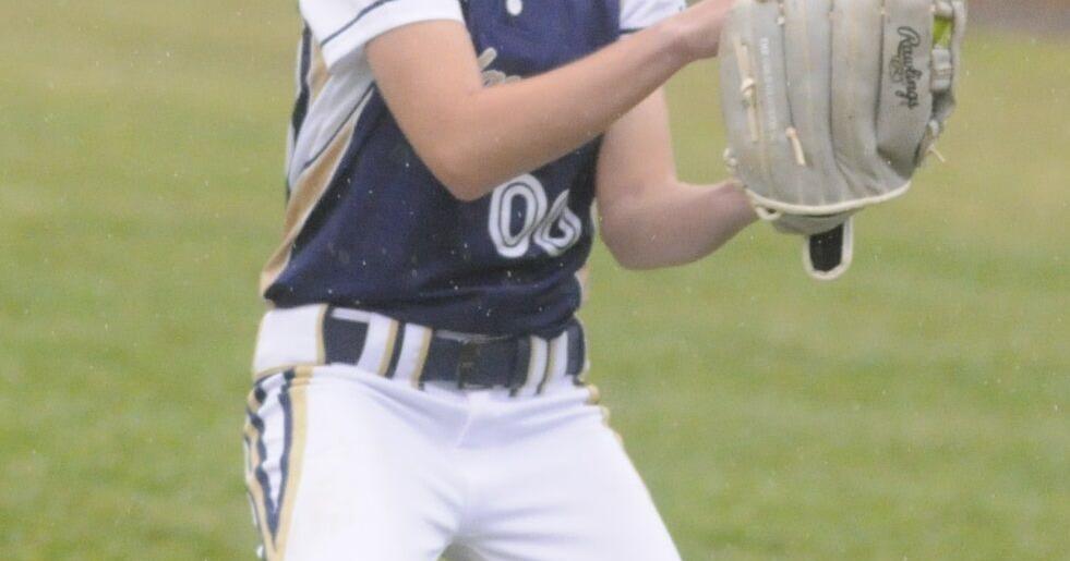 Rain, muddy field halts 9-11 softball - Vimarsana News