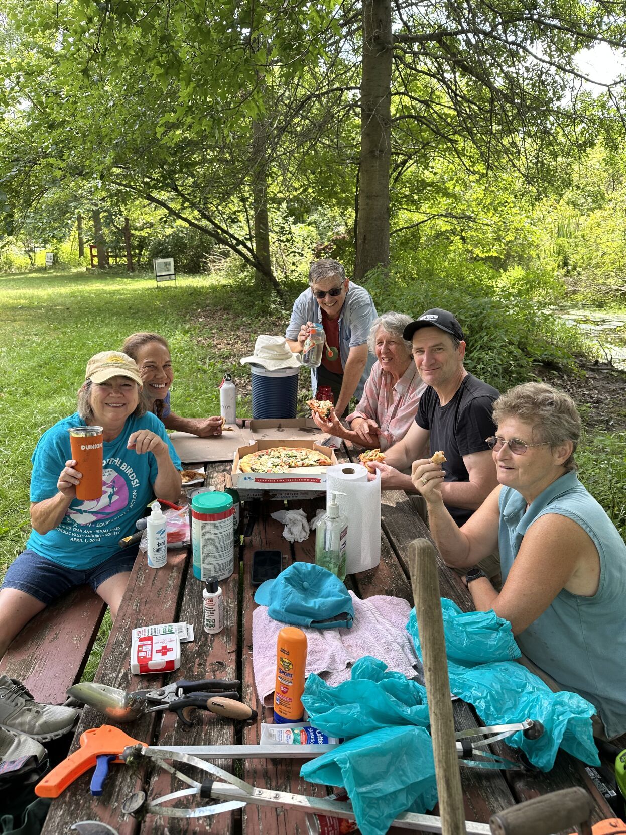 Shepherdstown Volunteers Tackle Invasive Plants in Town Run
