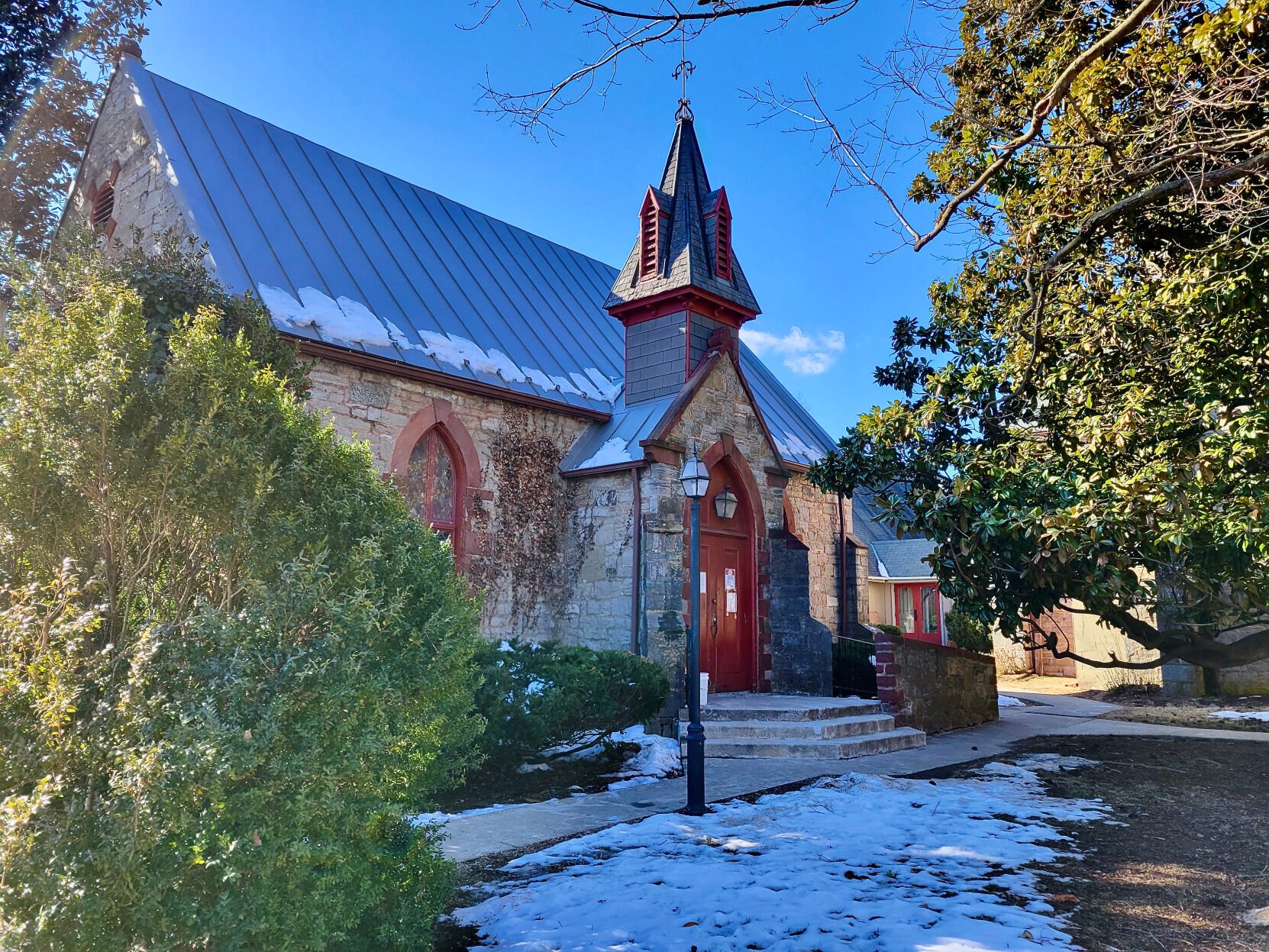 Shepherdstown Shares Receives $14K Grant for Food Pantry