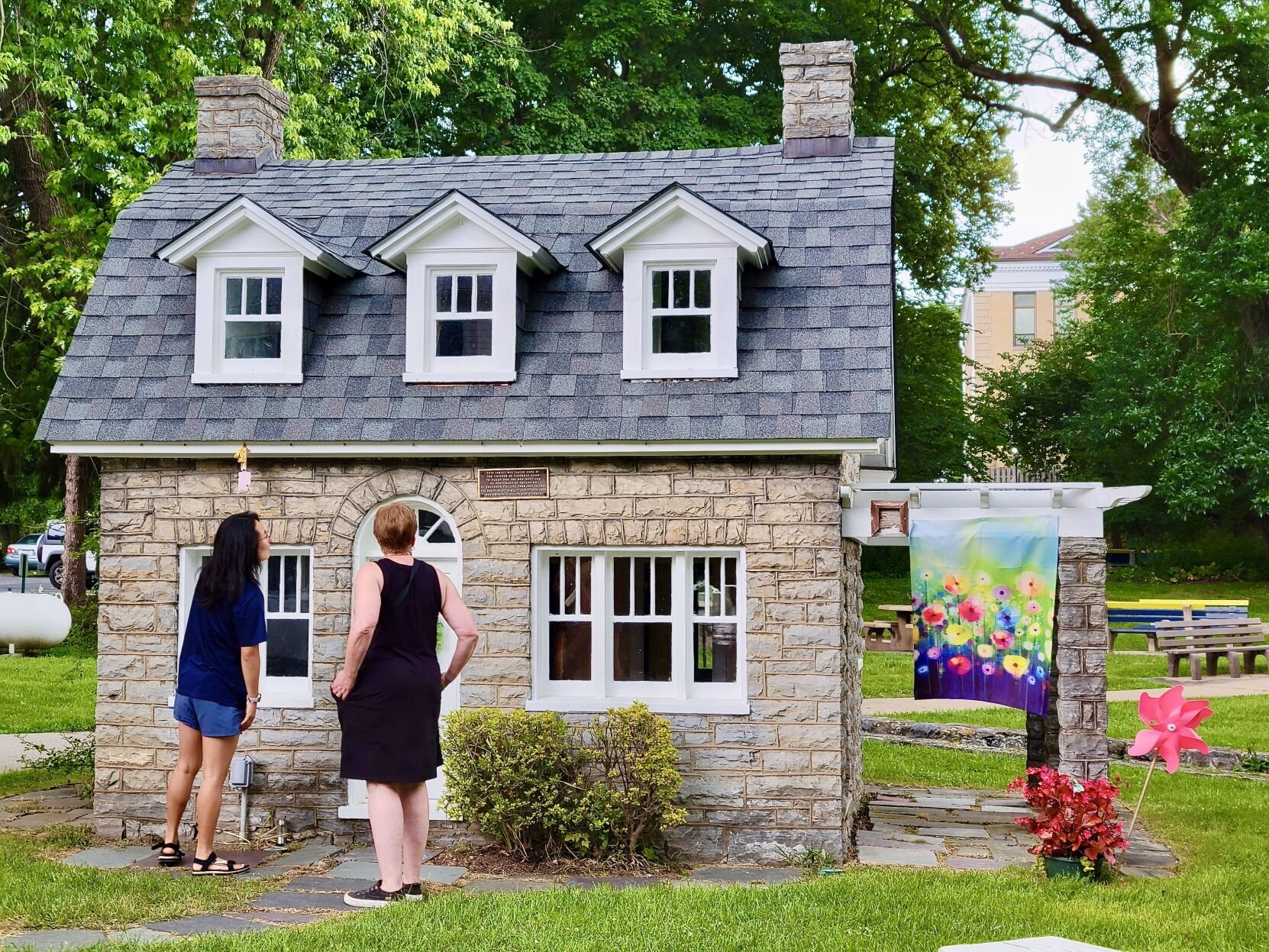 Shepherdstown's Little House Reopens with Spooky Stories Event