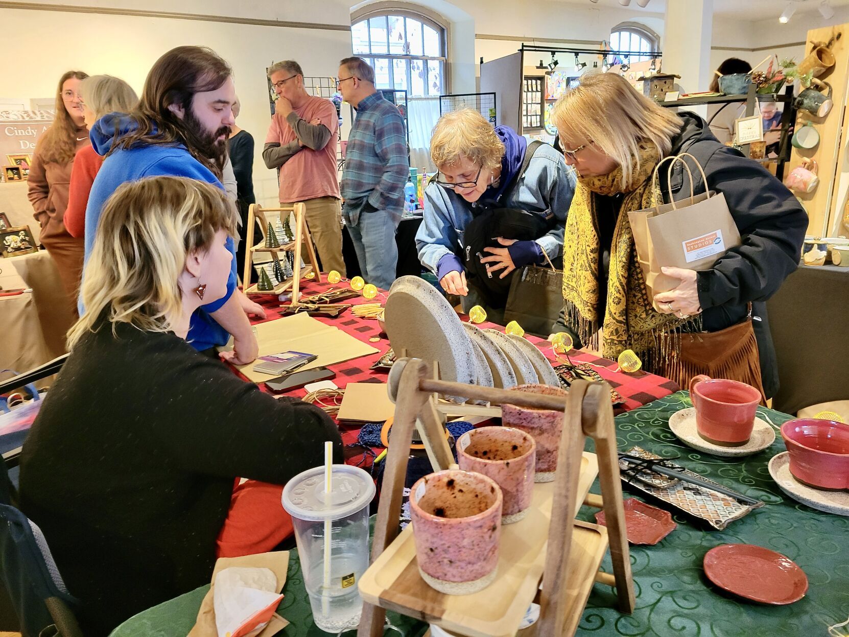 Shepherdstown’s Handmade Christmas Highlights Local Artisan Crafts
