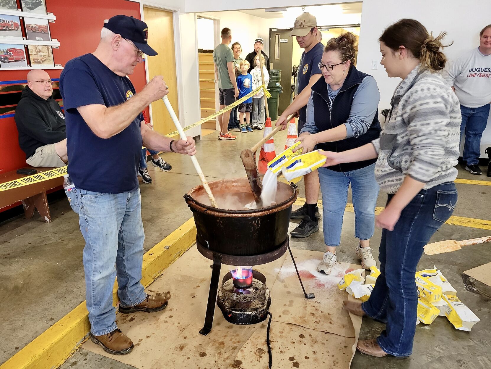 Shepherdstown's 36th Annual Apple Butter Festival Thrills Locals