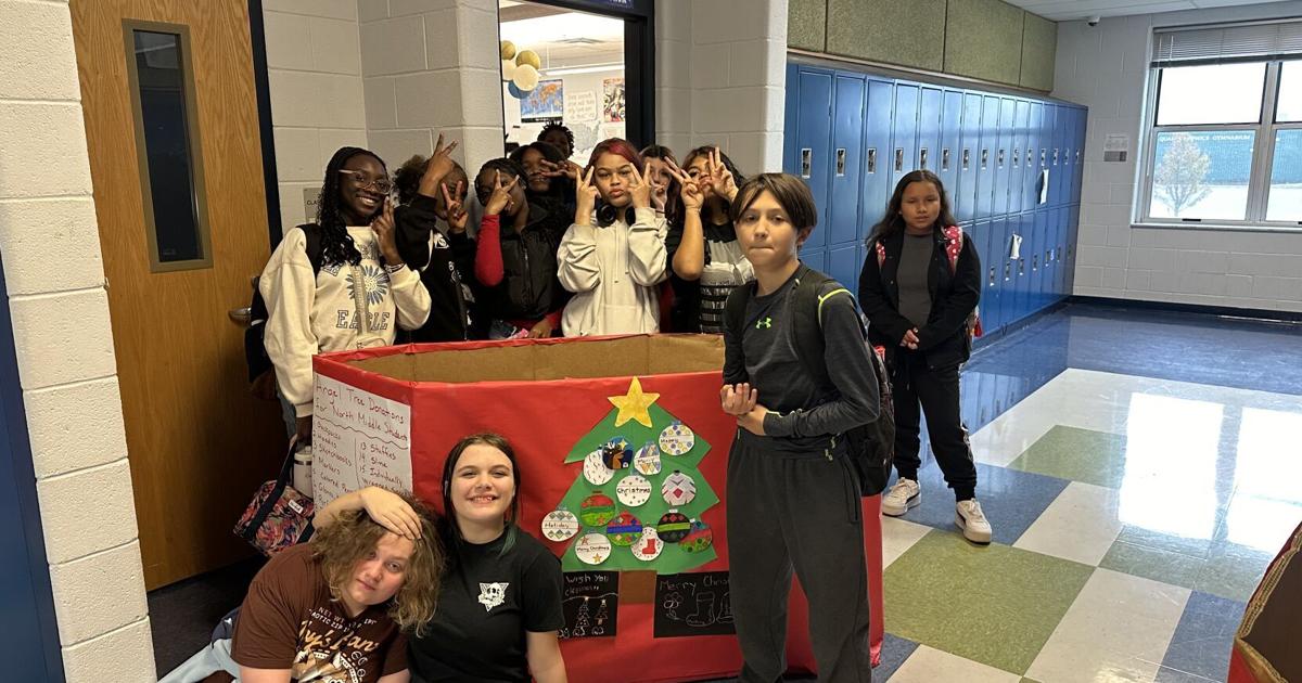 Martinsburg North Middle School brings Christmas to families in need