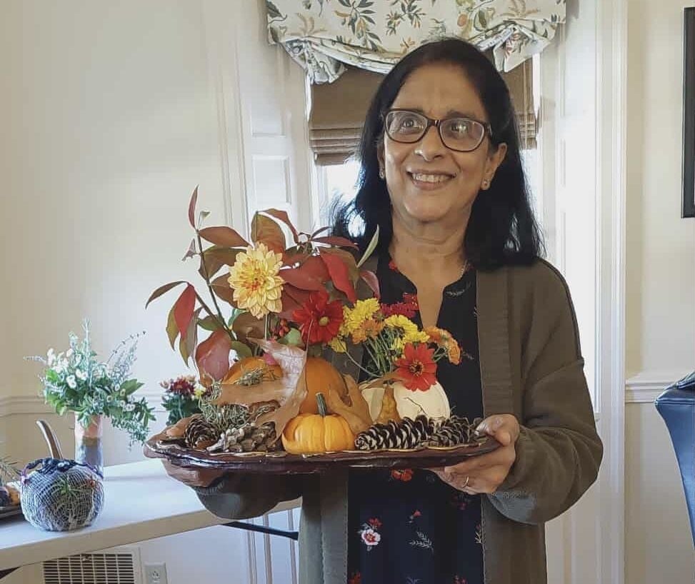 Gateway Garden Club Celebrates Autumn in Charles Town