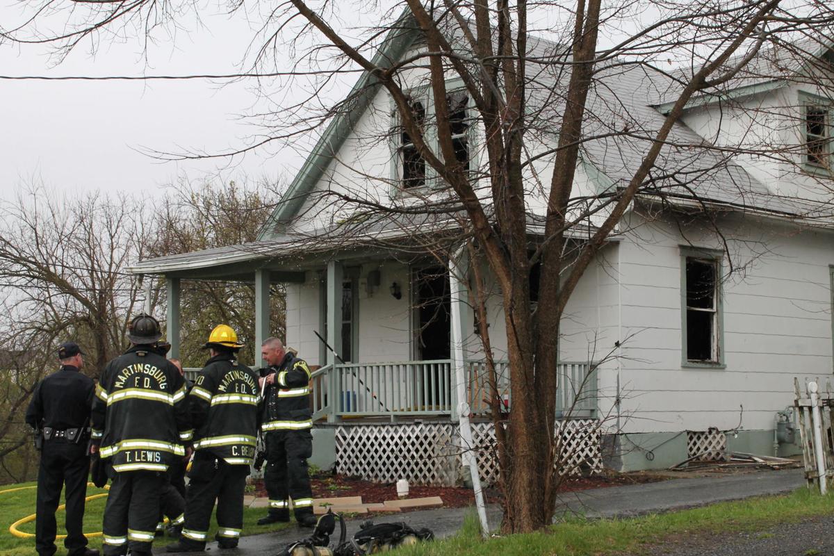 First responders respond to house fire on Pennsylvania Ave. Local