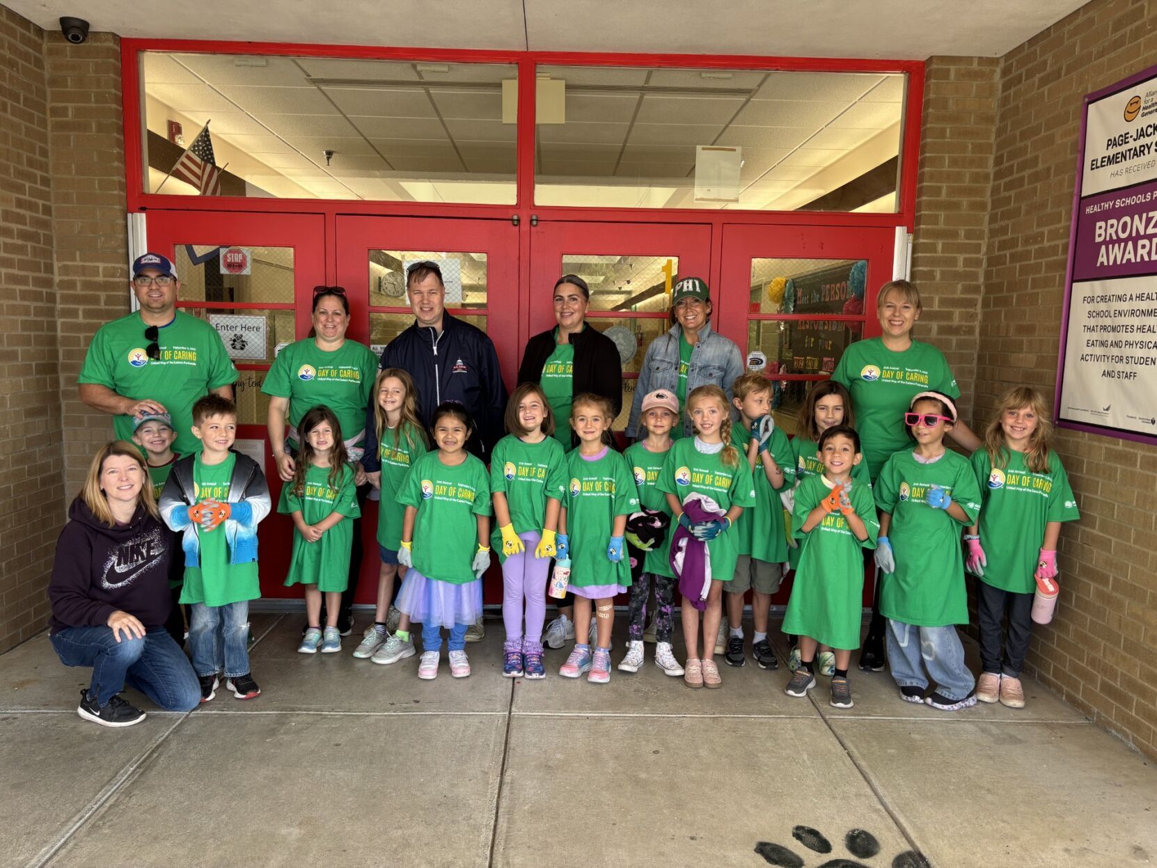 Charles Town Students Volunteer for Day of Caring