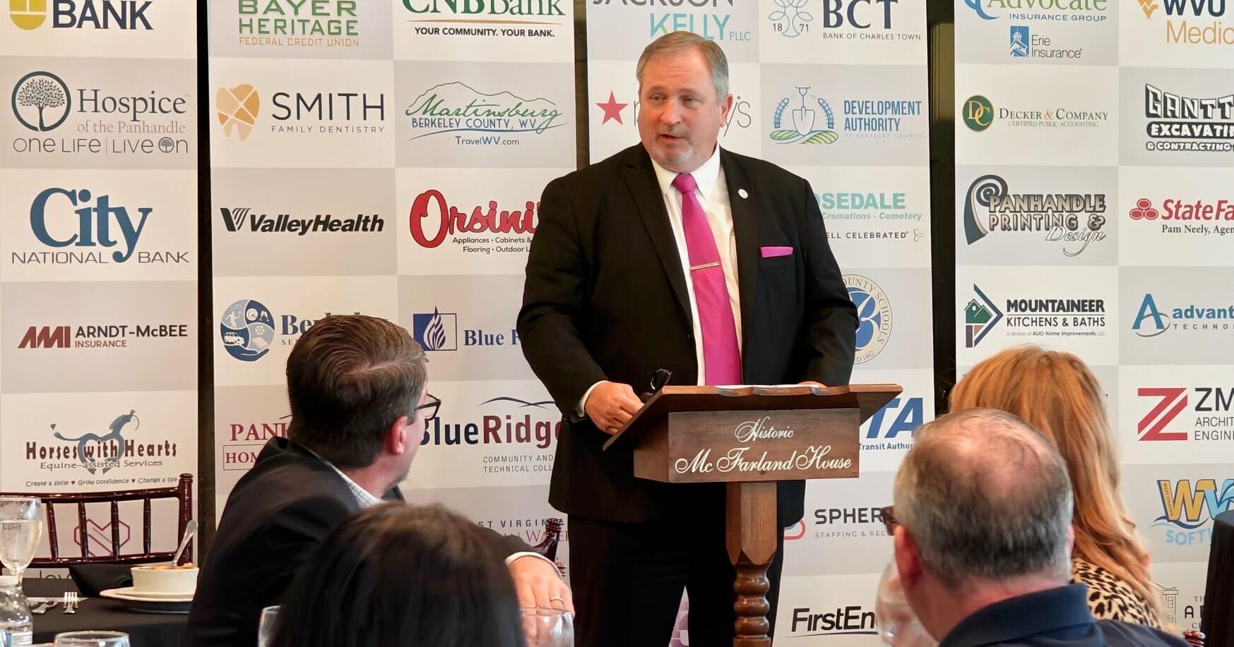 Chamber of commerce host first State of the City address in downtown Martinsburg - Vimarsana News
