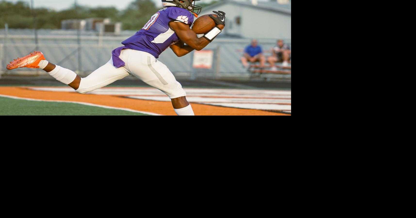 Hunter leads Bulldogs with 4 TDs, Martinsburg breaks out in second half ...