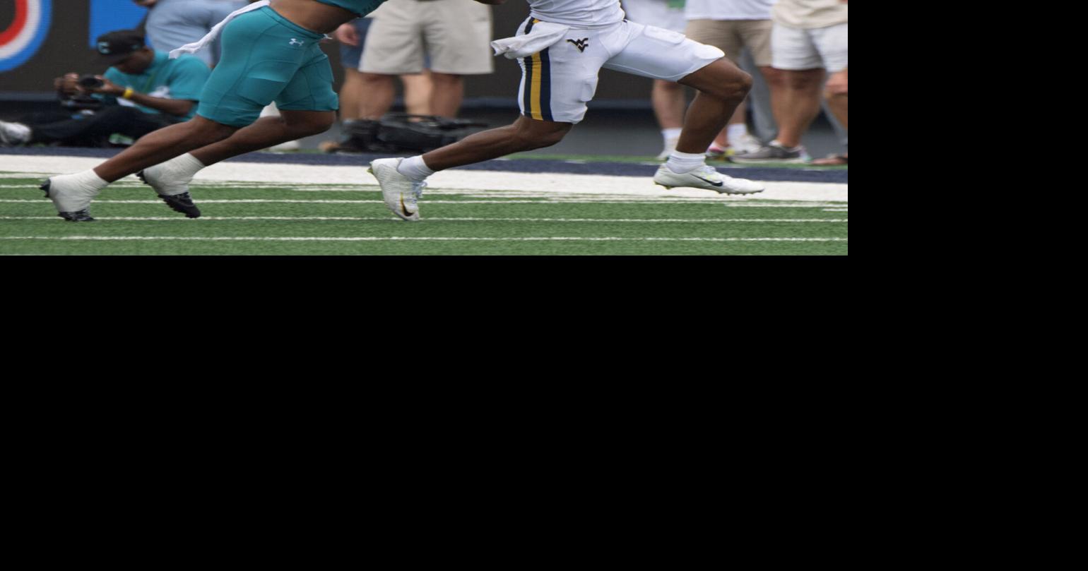 QB Hawkins showed confidence in first start for WVU football