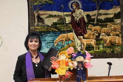 Lighthouse Ministries Begins Preparing For Thanksgiving Meal