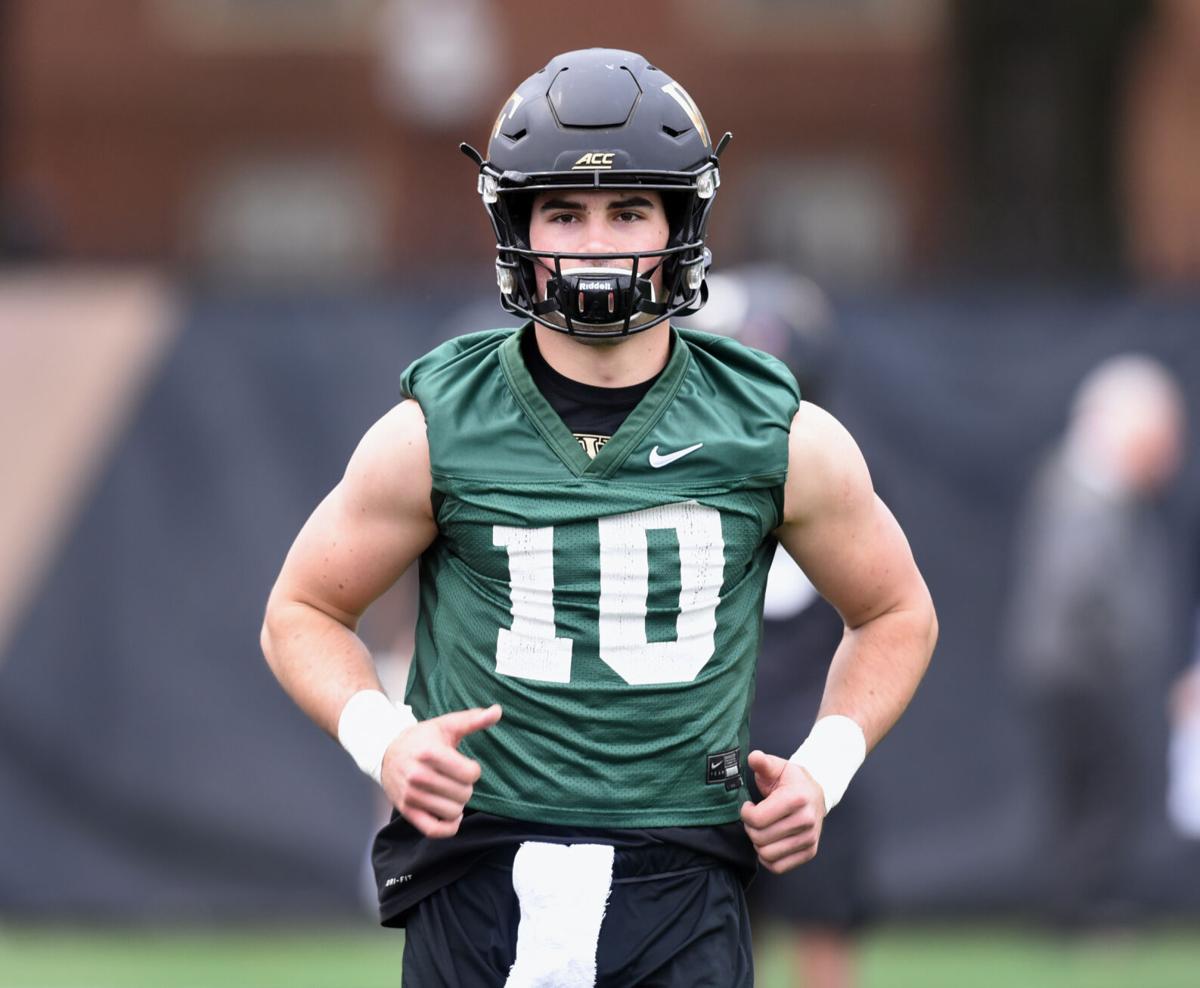 Ready To Carry The Load Hartman Primed To Show Differences As Wake Forest S Starting Qb From Two Years Ago Wfu Journalnow Com